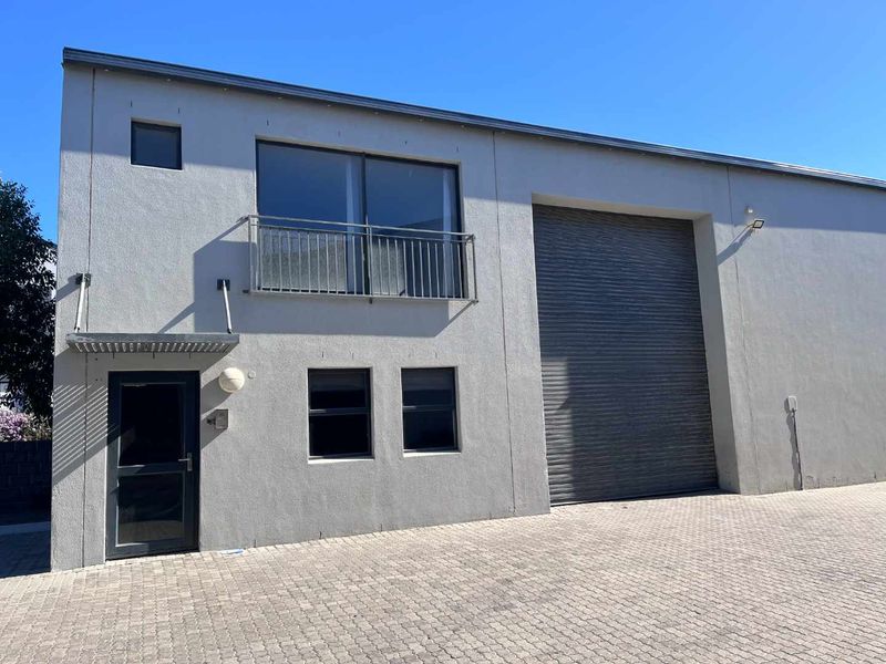 Secure, Spacious Warehouse with Office Amenities - Photo 2