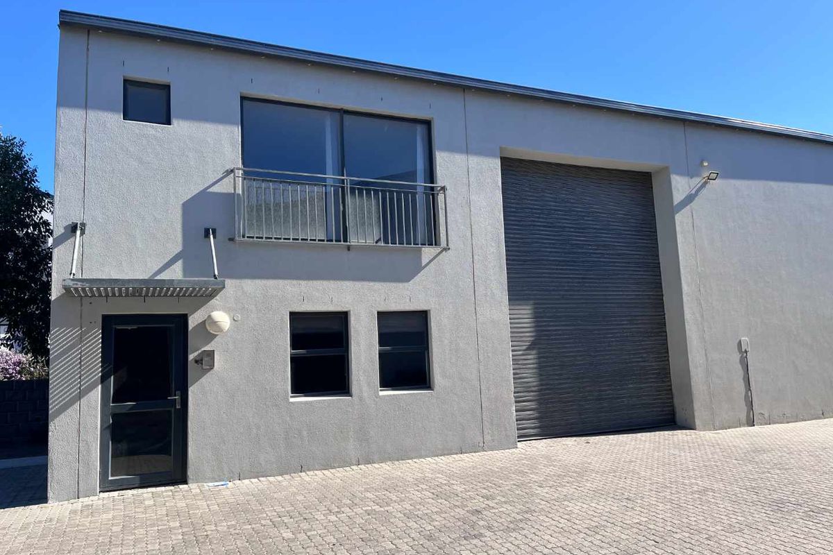 Secure, Spacious Warehouse with Office Amenities - Photo 2
