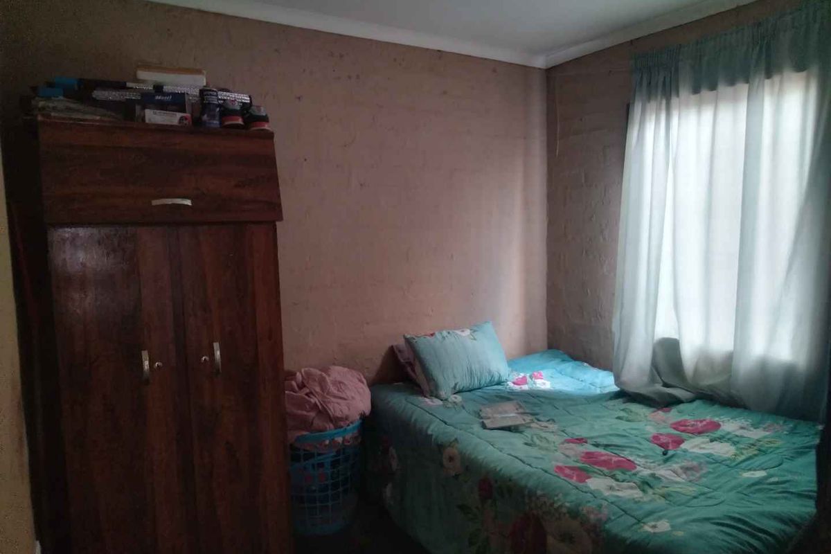 RDP house for sale in Soshanguve South EXT 19 - Photo 5