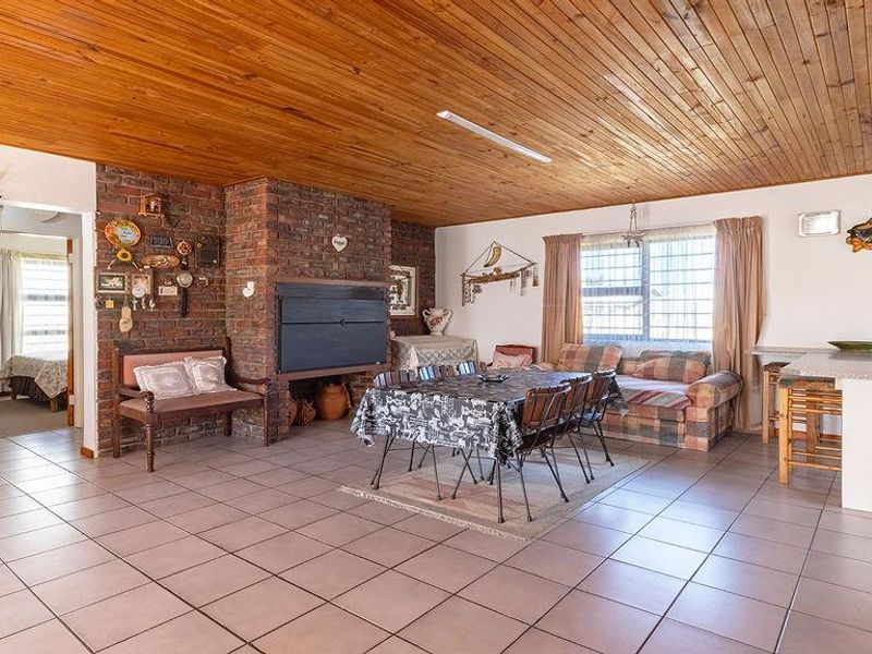 Seaside Bliss: Your Dream Holiday Home Awaits! - Photo 5