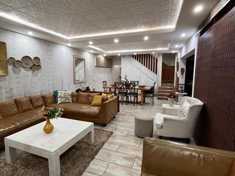 Family-Friendly 4-Bedroom Townhouse Near Glynnwood Hospital - Photo 7
