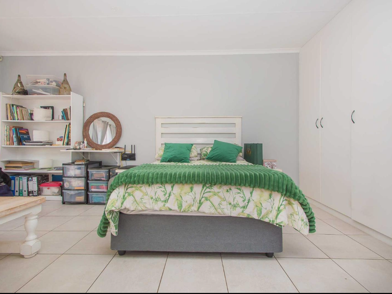Charming Studio Apartment – Ideal for Easy, Convenient Living! - Photo 5