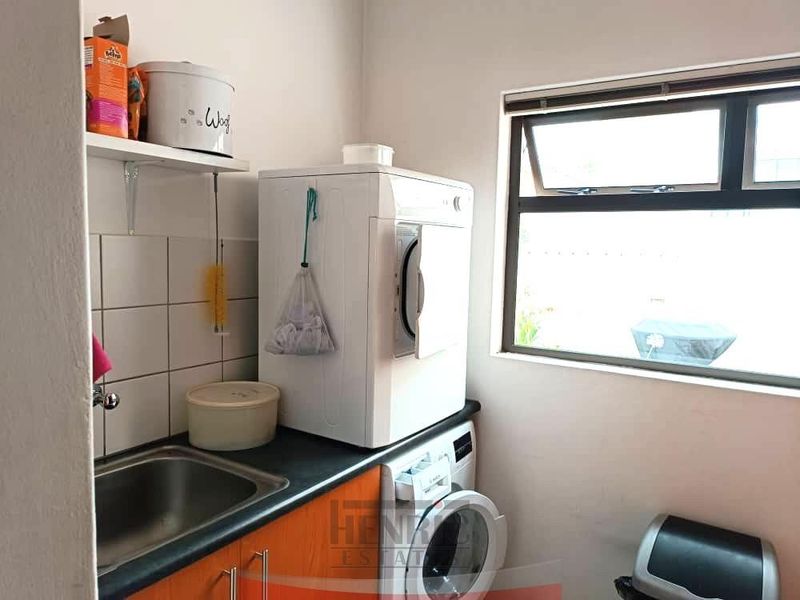 Where Style Meets Comfort - Kramersdorf - Photo 8