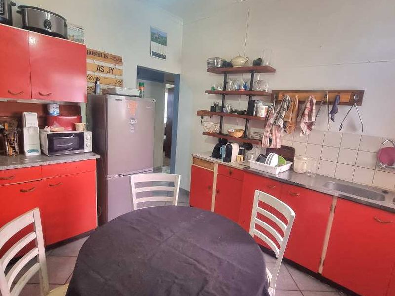 HOUSE FOR SALE IN WINDHOEK NORTH - Photo 8