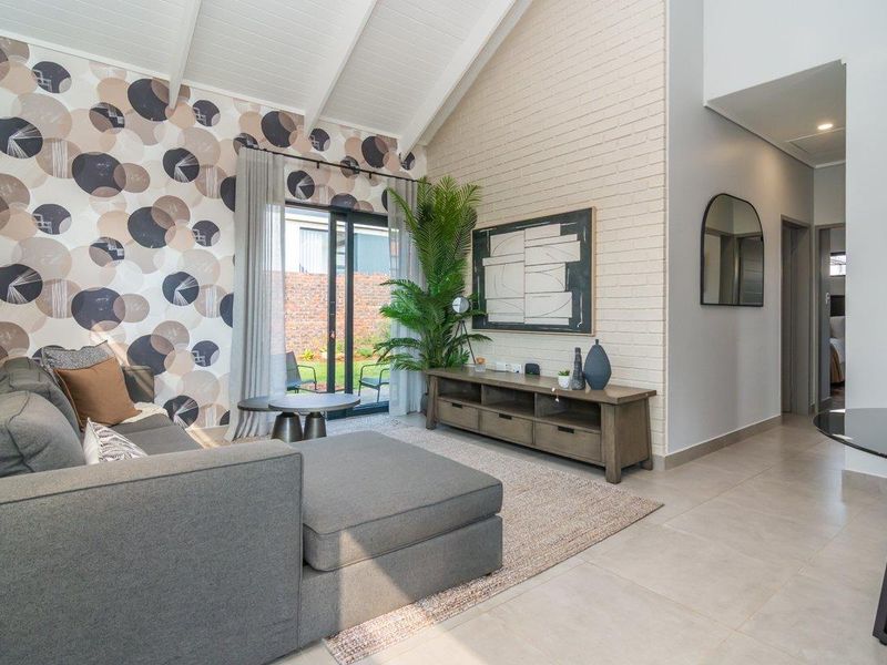 A modern home  with comfort and  privacy awaits you at Baltimore Estate Home - Photo 8