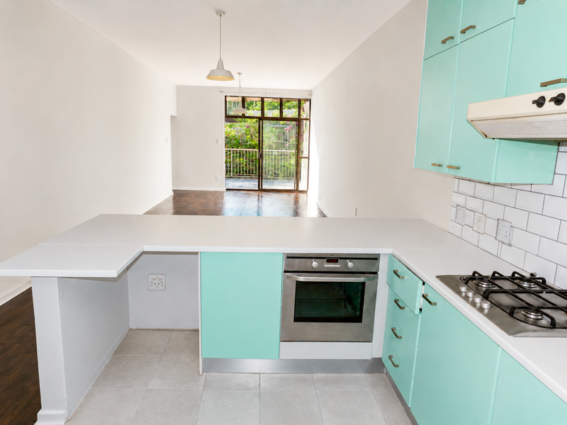 2 bedroom apartment in Illovo - Photo 8