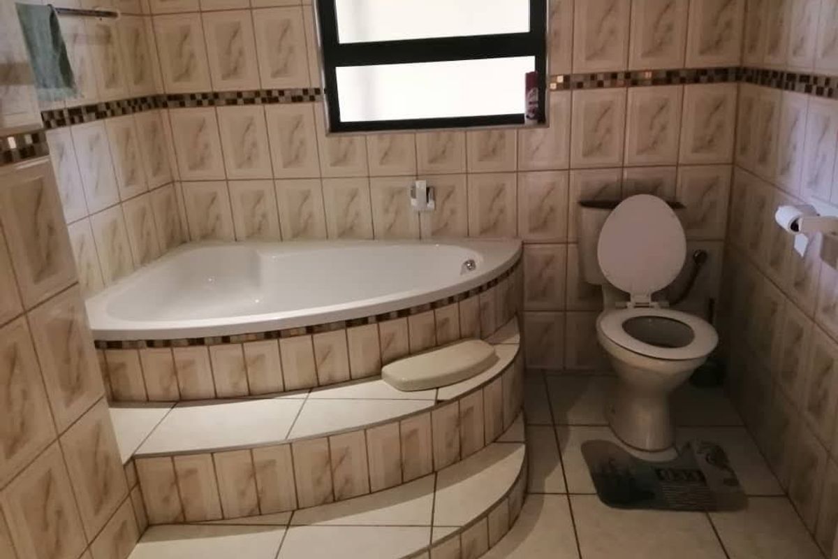 Freestanding House For Sale In Okahandja, Nau Aib, Extension 1 - Photo 4