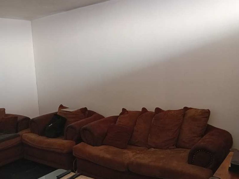 Modern 1-Bed Apartment with Study/Extra Room – Sunnyside. - Photo 7