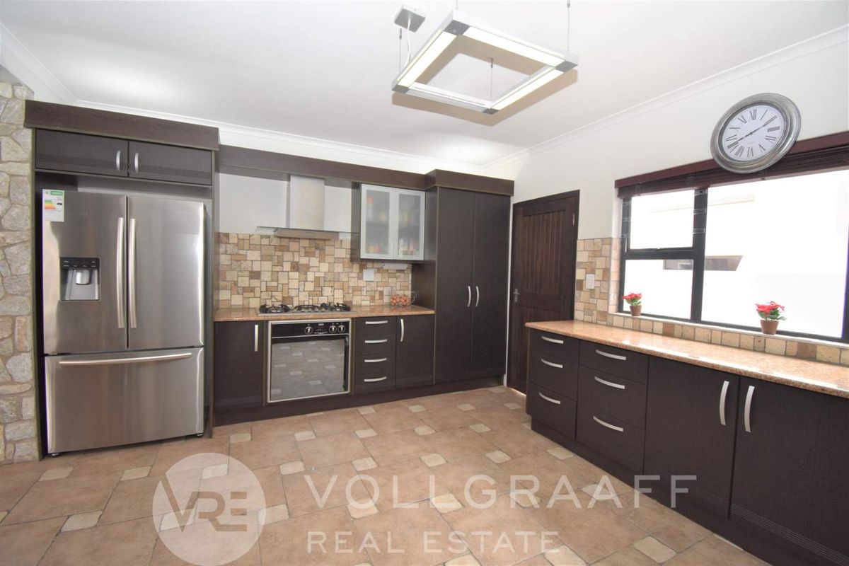 A Home That Grows With Your Family - Photo 5