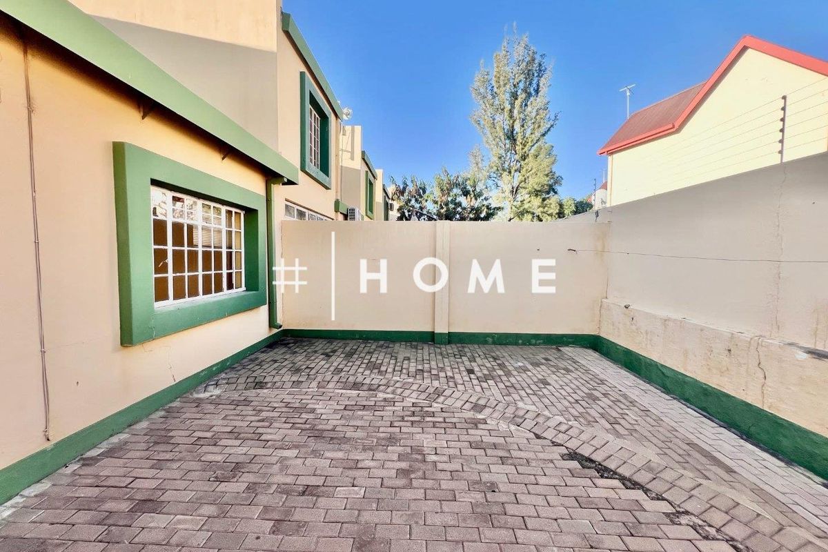 Townhouse near Hochland Spar - Photo 2