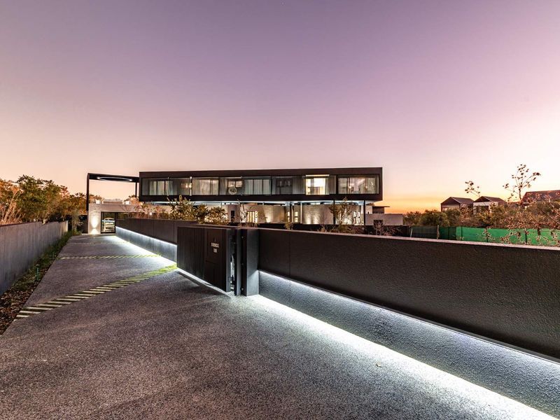 PICASSO   A Masterpiece located on pristine parkland with a lustrous stream forming part of this opulent property. - Photo 4