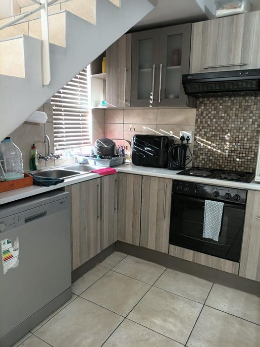 Property #2553100, Apartment For Sale in Pioniers Park Ext 1