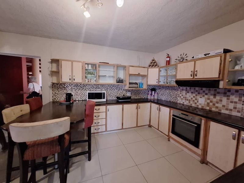 3 Bedroom House for Sale - Photo 5