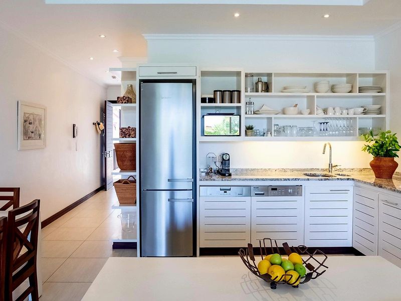 STYLISH & IMMACULATE - Photo 5