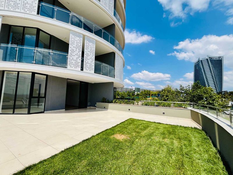 one of kind 2 bedroom ground floor apartment for sale at Ellipse - Photo 3