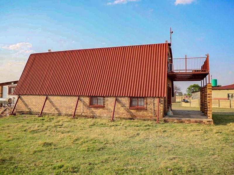 Countryside Smallholding for Sale in Koppies - Photo 4