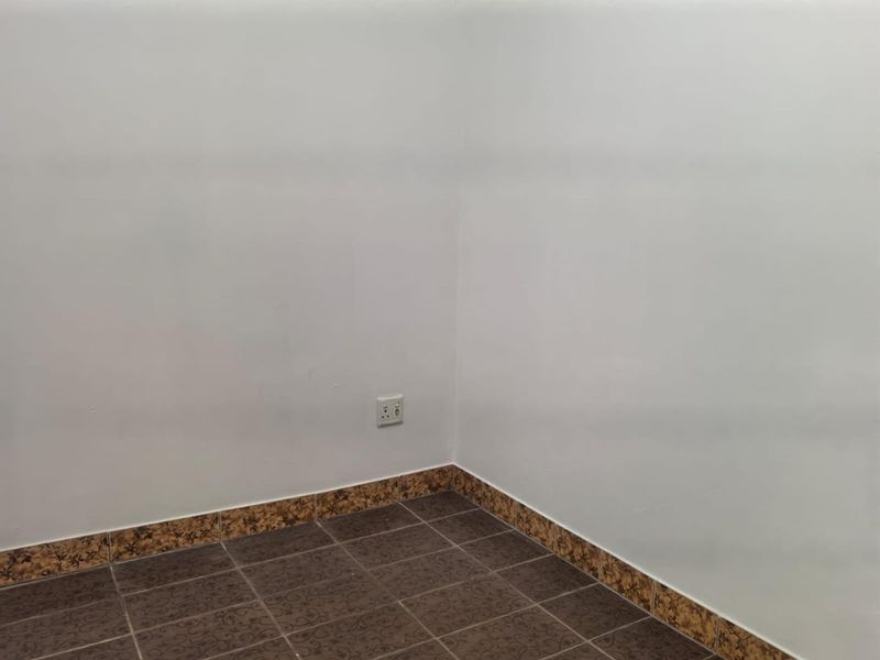 Inviting 2 Bedroom Rental in Chatsworth Central - Photo 5