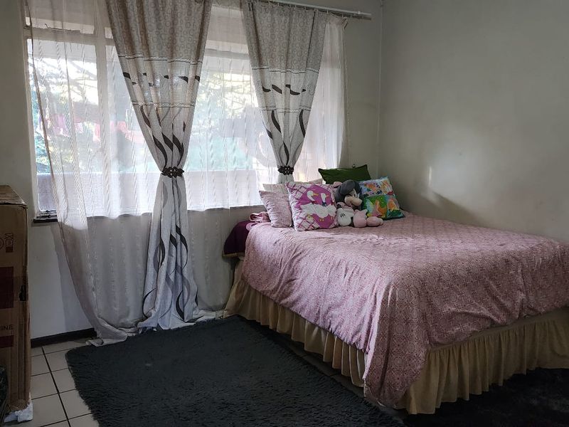 2 Bedroom Apartment For Sale in Vanderbijlpark CW3 - Photo 6