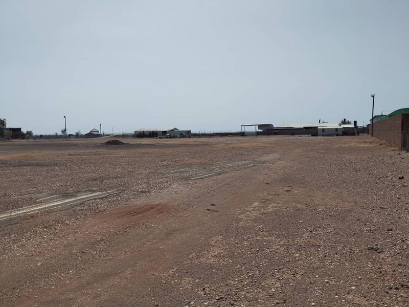 PERFECTLY LOCATED INDUSTRIAL ERF FOR SALE IN MARIENTAL – 2 OPTIONS!! - Photo 8
