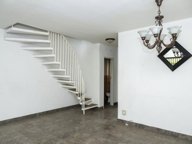 Double-Storey Unit with Spacious Living Areas - Photo 6