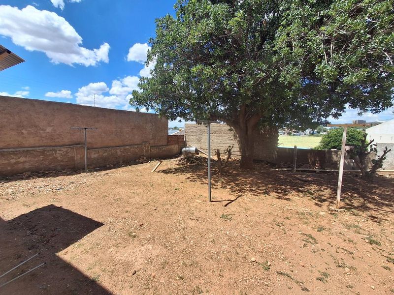 3 Bedroom House For Sale in Dorado Park - Photo 9