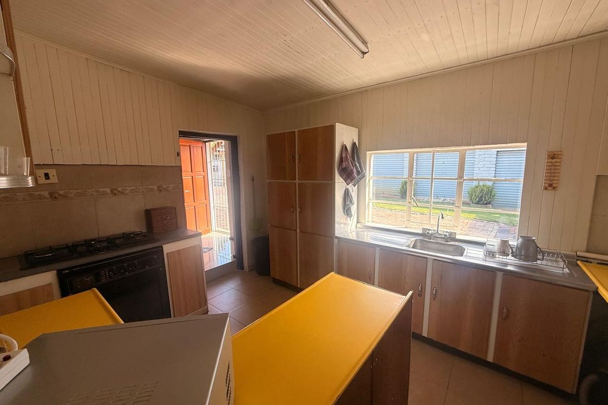 Versatile Commercial Property with Offices and Storage Units - Photo 5