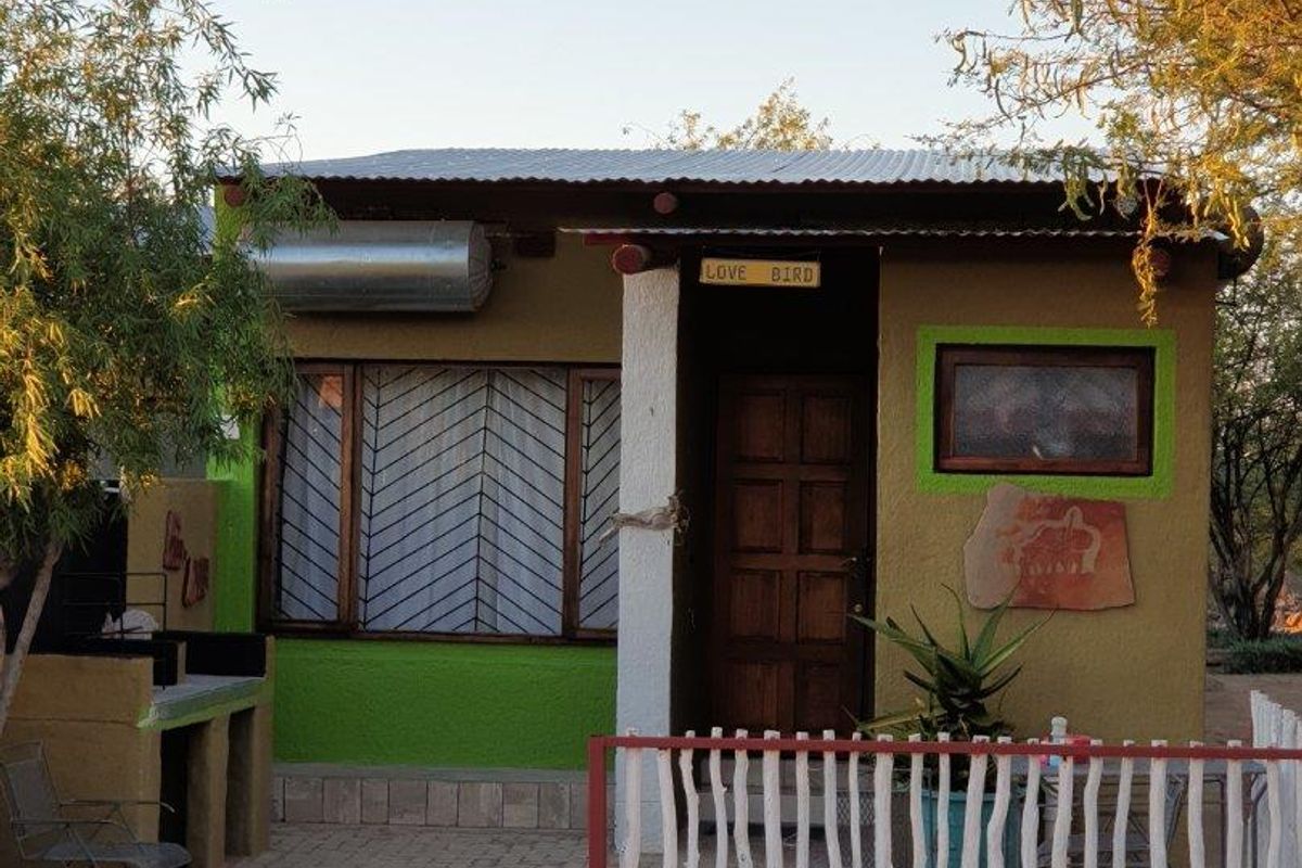 🏡 LODGE FOR SALE | KAMANJAB 🌿 - Photo 2