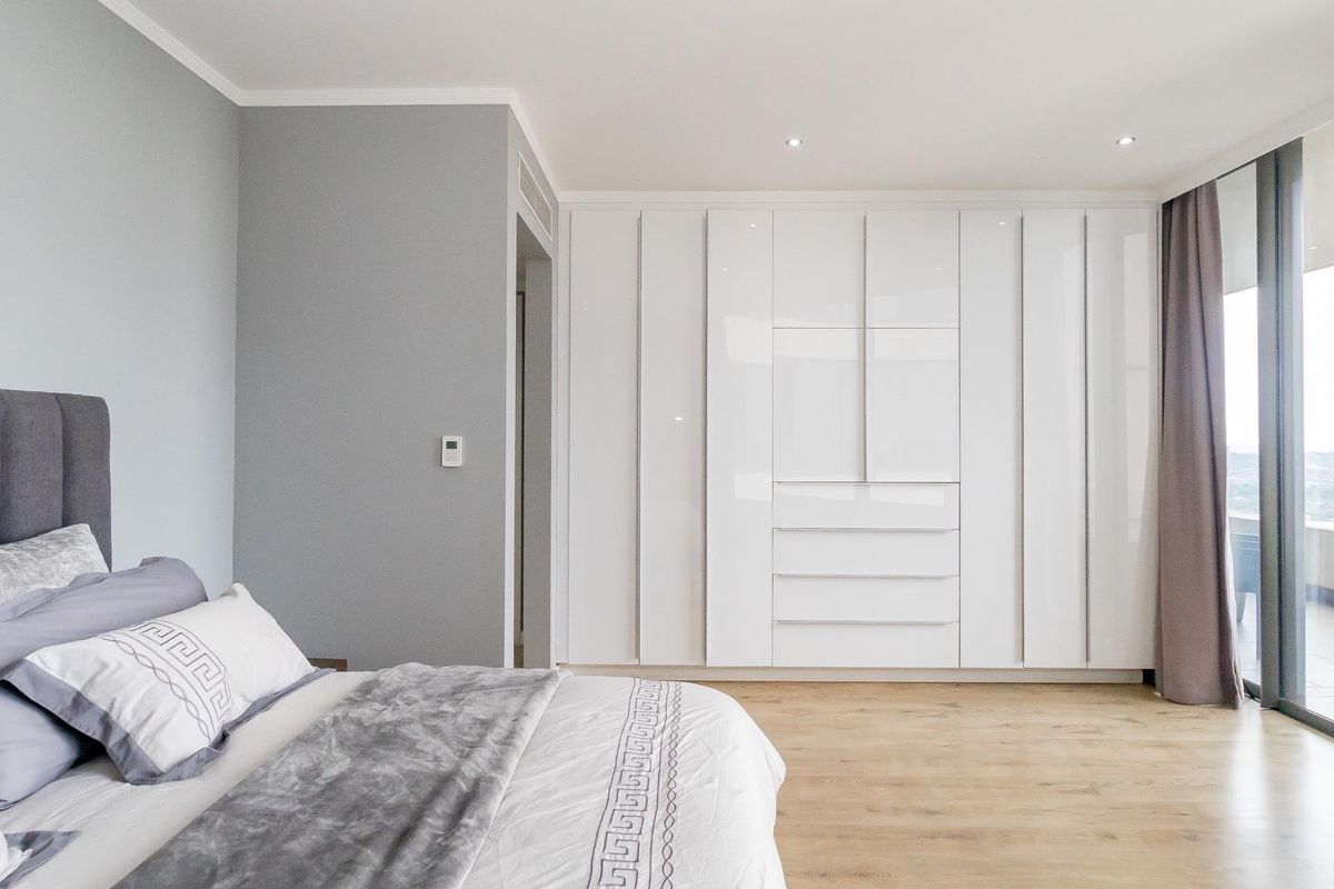 3 bedrooms , 3 bathrooms in Central Square fully furnished - Photo 2