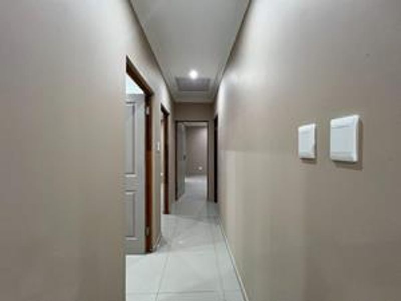 Secure and stylish: Full-Title homes with solar geysers and borehole! - Photo 5