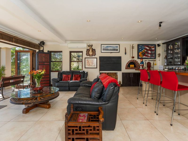 Estate living at its finest boasting stunning views and spacious living options for the extended family - Photo 4