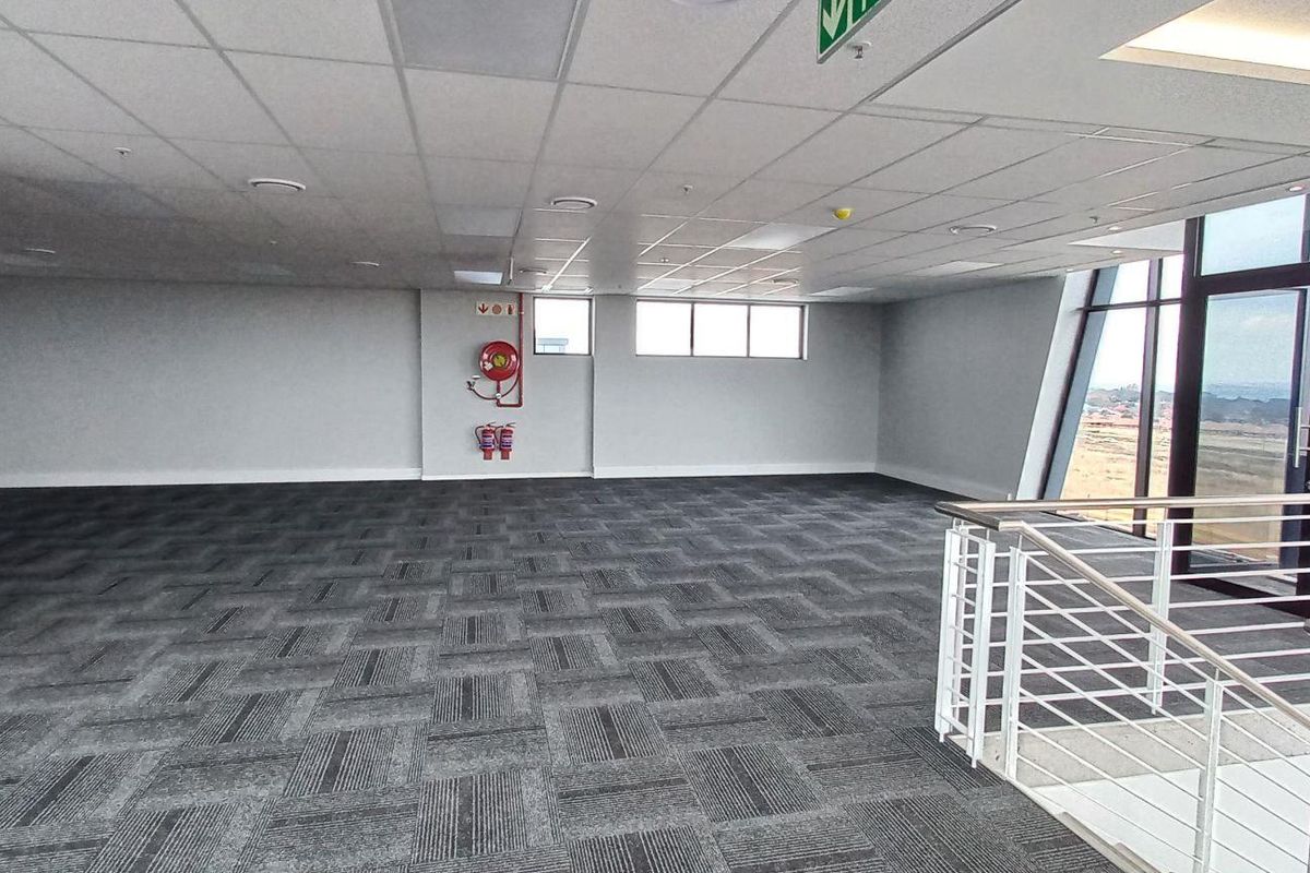 2,250m2 A-Grade Warehouse To Let | Dakota Precinct, Rand Airport Industrial Park - Photo 5