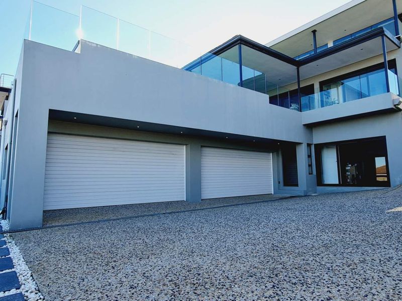 Where Cape Town's Most Spectacular Views Meet Unrivalled Luxury - Photo 3