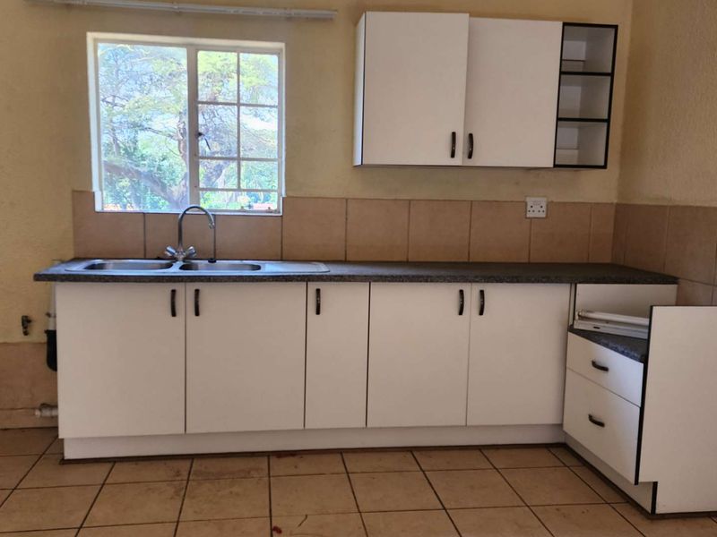 Affordable Style, Everyday Comfort. - Photo 3