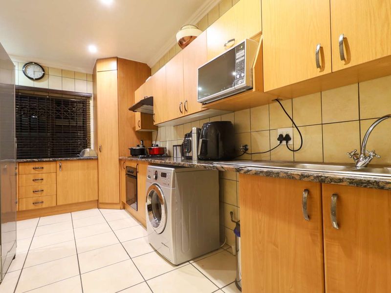 Discover Space and Style in This Stunning Family Home! - Photo 10