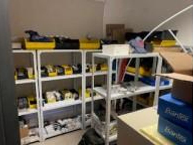 Warehouse - For Sale - Southern Industrial - Photo 4