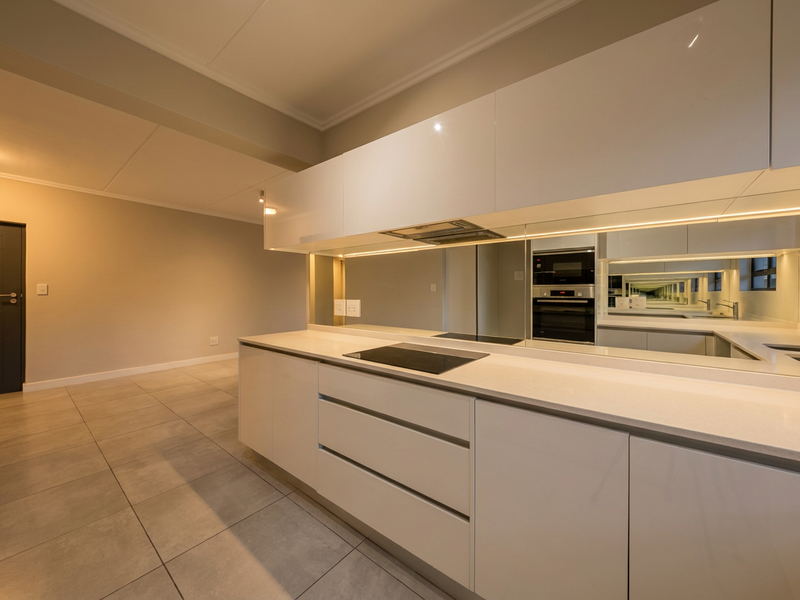 Step Out, Not Up | Ground-Floor Living in Haymarket - Photo 10