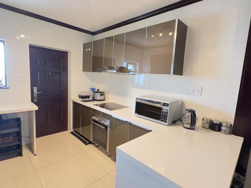2 bed 1 bath apartment in Craigavon - Photo 4
