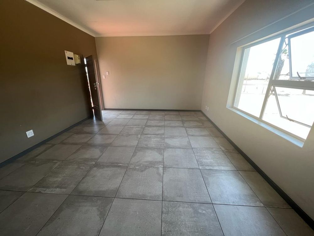 Open plan living area/bedroom