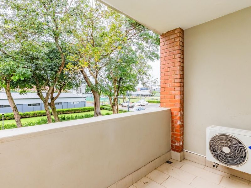 2 Bedroom Apartment for sale in Umhlanga Ridge - Photo 5