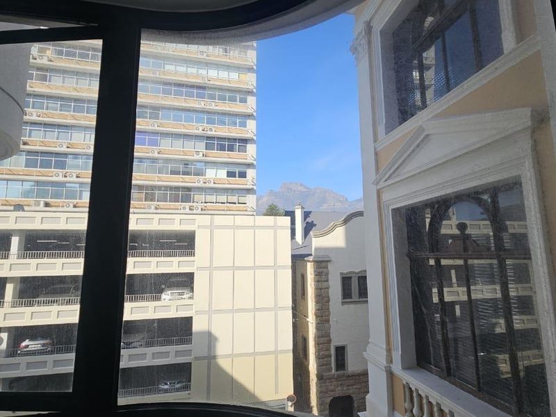 CBD Living Made Easy | Semi-Furnished 1-Bedroom Apartment with Secure Parking - Photo 8