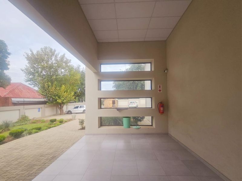 Prime Commercial Property for Sale in Ladybrand CBD - Photo 5