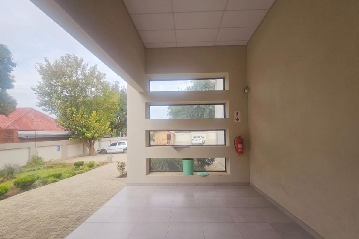 Prime Commercial Property for Sale in Ladybrand CBD - Photo 5