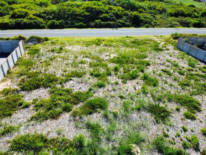 Property #2411467, Vacant Land Residential For Sale in Stilbaai Oos