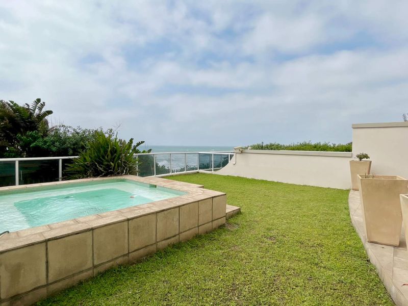 Stunning Beach front Apartment - Photo 3