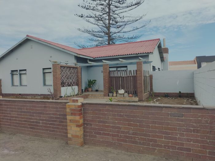 Property #2486474, House For Sale in Walvis Bay Central