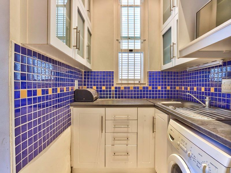 A TRUE GEM IN THE HEART OF GREEN POINT - Photo 10