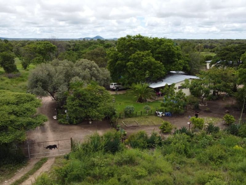 Grootfontein Small Holding For Sale - All in one life style - Photo 3