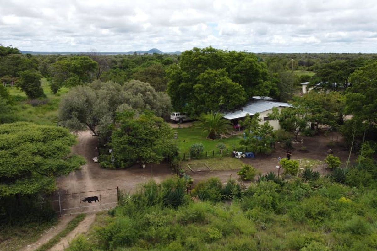 Grootfontein Small Holding For Sale - All in one life style - Photo 3