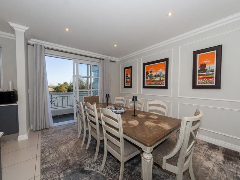 LONDON-STYLE FULLY FURNISHED GORGEOUS TOWNHOUSE FOR RENT IN THE HEART OF BRYANSTON!!!!! - Photo 5