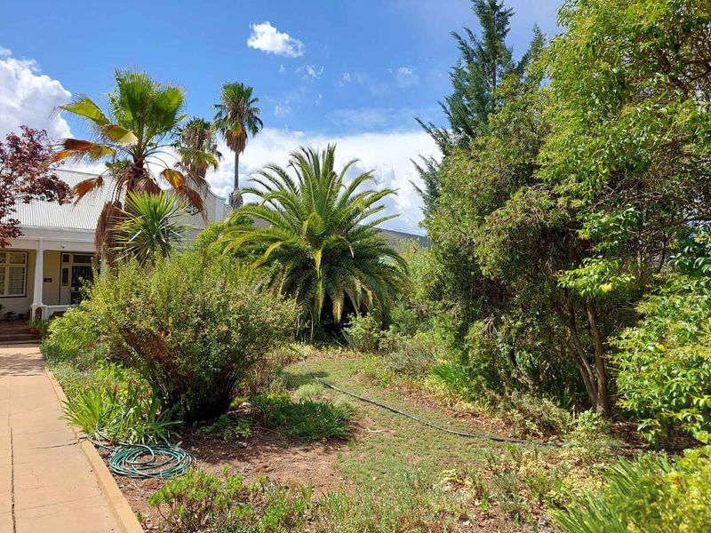 Charming Cape Dutch Family Home with Timeless Character - Photo 4